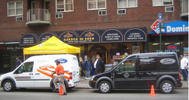 2010-ford-transit-connect--media-event-in-nyc-may-2009_100182298_m