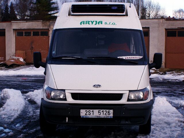 Ford_Transit_350_1