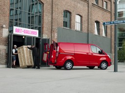 Ford_Transit_Custom_04